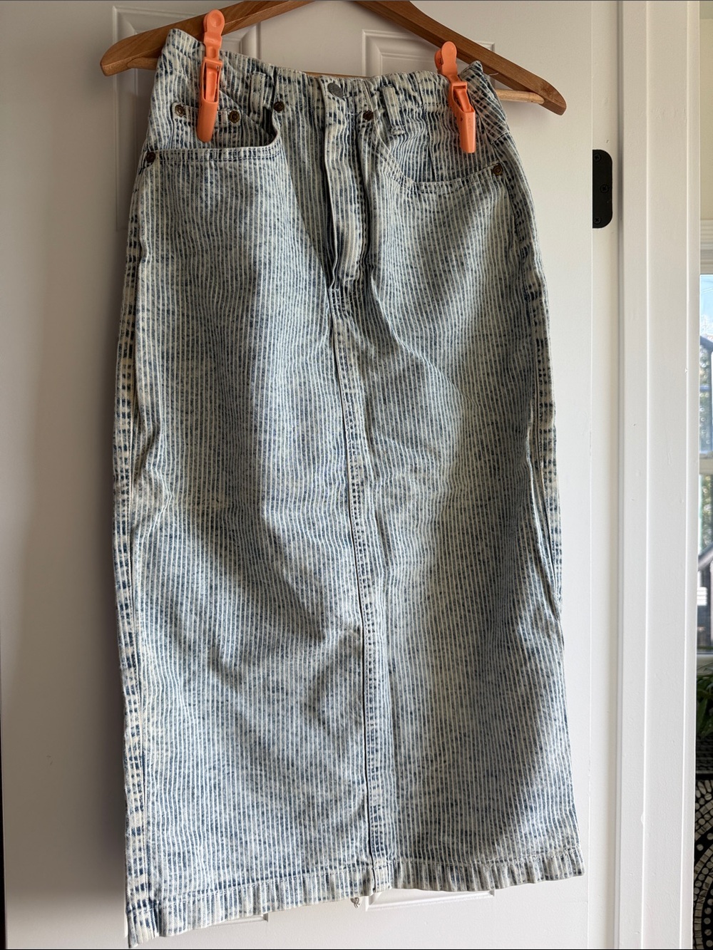GAP *vintage* Light Blue Pinstripe Denim Midi Skirt